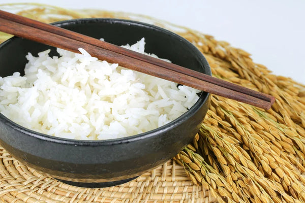 Calories of 100 g cooked rice